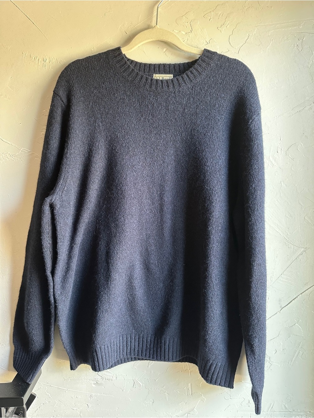 L.L.Bean 100% Shetland Wool Navy Crewneck Sweater XL Heritage Classic Minimalist